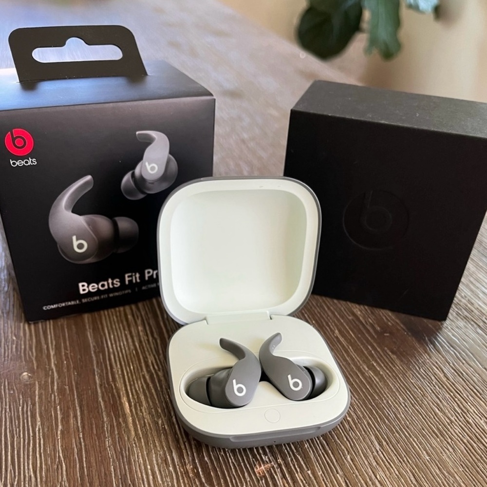 Beats Fit Pro Ear Buds